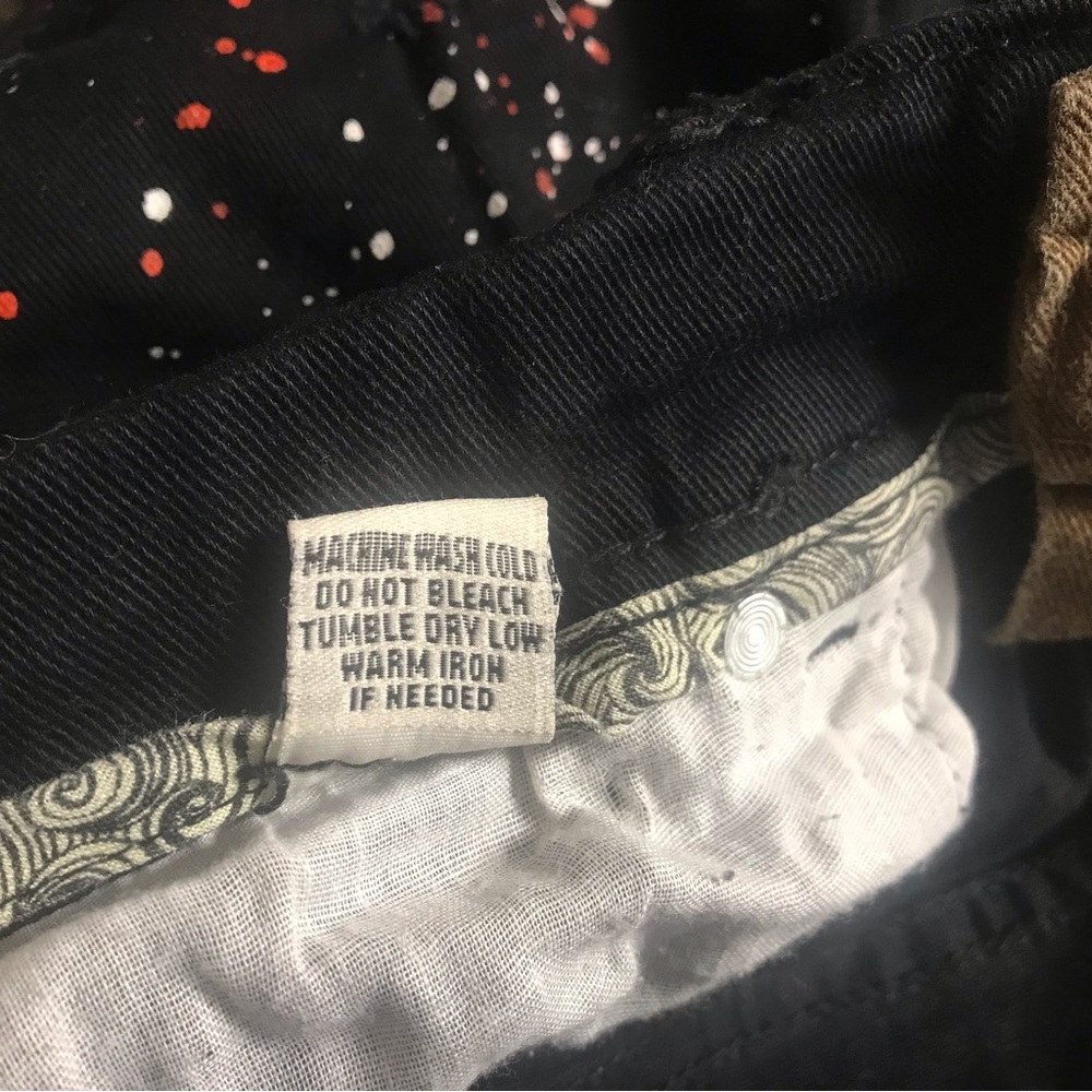 FWRD Denim Women's Black and Camo Army Fatigue Jeans Size 34 Cargo Pants Pocket - Picture 7 of 7